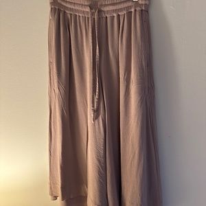 Babaton Mauve Flowy Pants